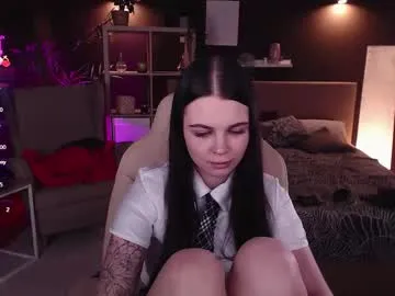 MinniMia – webcam model profile photo Image 7