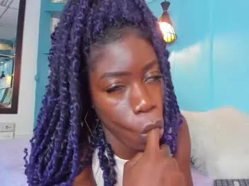 bunnydollstella – webcam model profile photo Image 18