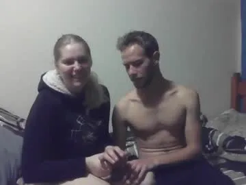 cute_fox_girl – webcam model profile photo Image 3