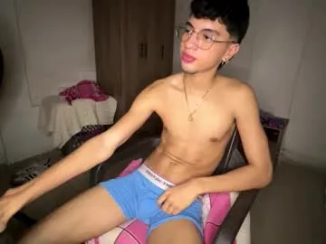 annie_f0x – webcam model profile photo Image 6