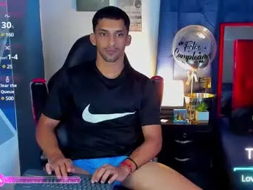 GeminiCode22 – webcam model profile photo Image 3