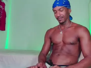 -The-sweet-couple- – webcam model profile photo Image 18