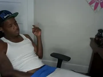 pinkadele – webcam model profile photo Image 8