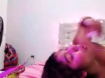 LoveAndSex24 – webcam model profile photo Image 2