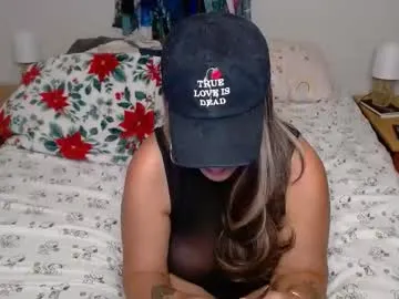 WhoreRobot – webcam model profile photo Image 11