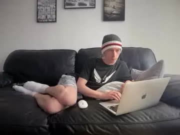 OrgazMia – webcam model profile photo Image 6