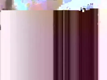 izelevans – webcam model profile photo Image 11