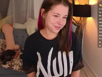 Chelsi16 – webcam model profile photo Image 8