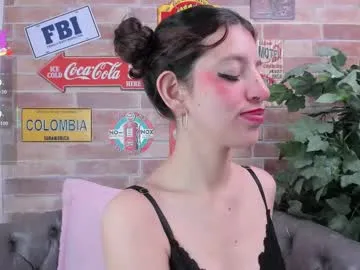 kora__65 – webcam model profile photo Image 10