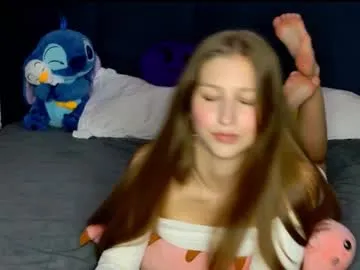 Marisa12 – webcam model profile photo Image 18