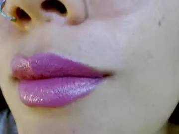 orchide_ – webcam model profile photo Image 11