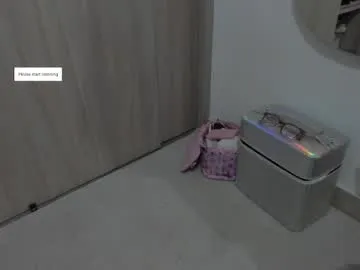 jskchwkdbcn – webcam model profile photo Image 9