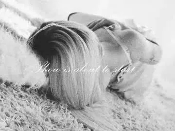 emawalker_ – webcam model profile photo Image 16