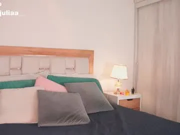 missjuliaa_ Image 5