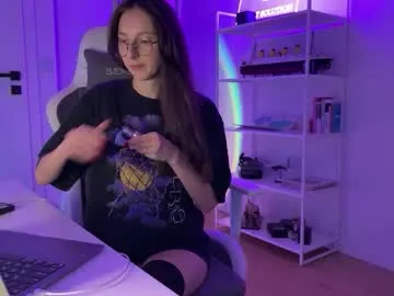 your_dolls – webcam model profile photo Image 18