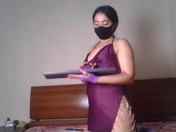 xunybany – webcam model profile photo Image 10