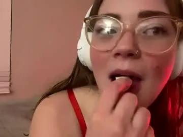 missmickeymay – webcam model profile photo