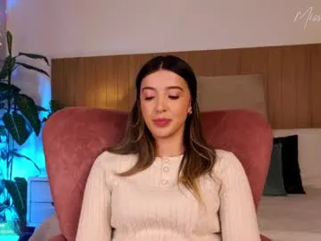 PeachGirl – webcam model profile photo Image 8