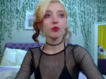 glossybabe_ – webcam model profile photo Image 4