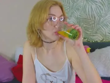 naomi_diamond_ – webcam model profile photo Image 14