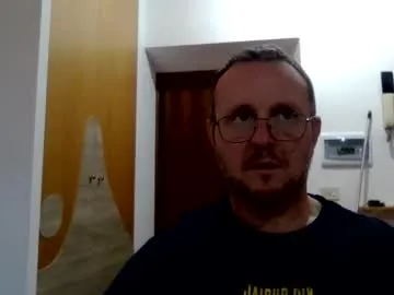 xunybany – webcam model profile photo Image 15