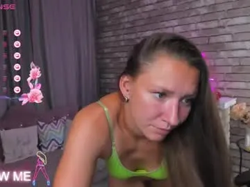 LuxBby – webcam model profile photo Image 4