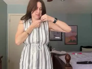 blondiluvsanal – webcam model profile photo Image 9