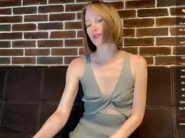 MiaLiaHot – webcam model profile photo Image 8