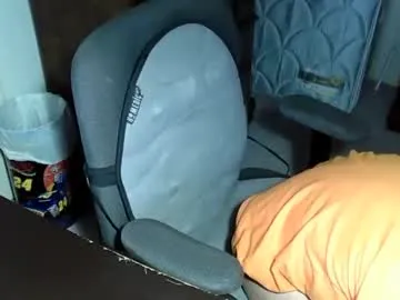 Anallovess – webcam model profile photo Image 12