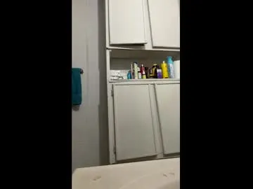 WhoreRobot – webcam model profile photo Image 7