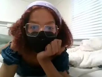 kittengirlxo – webcam model profile photo Image 9