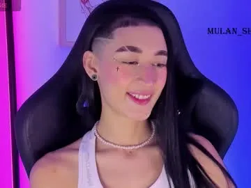 heyhorny_cb – webcam model profile photo Image 13