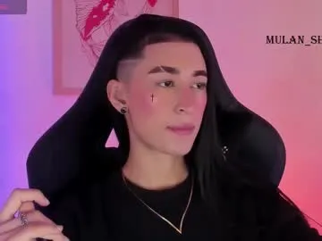 heyhorny_cb – webcam model profile photo Image 15