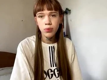 Mediumsomnambula – webcam model profile photo Image 13