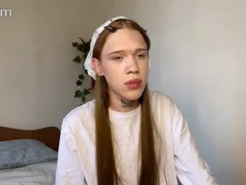 Mediumsomnambula – webcam model profile photo Image 14