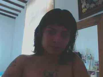 SquirtalPussy – webcam model profile photo Image 13