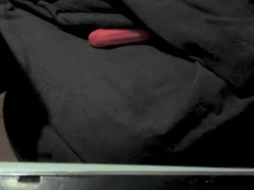 MinniMia – webcam model profile photo Image 5