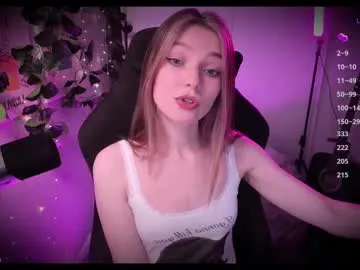 xlunami – webcam model profile photo Image 8