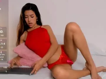 nany_model25 Image 3