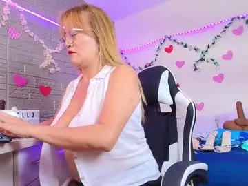 EvaEllis – webcam model profile photo Image 5