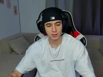 MurkaLux – webcam model profile photo Image 8