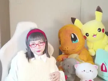 shiny-lily – webcam model profile photo Image 13