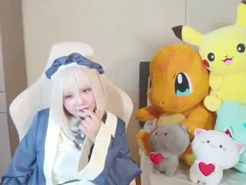 shiny-lily – webcam model profile photo Image 7