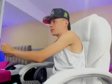 bellacontessa21 – webcam model profile photo Image 10