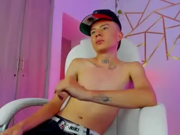 bellacontessa21 – webcam model profile photo Image 6