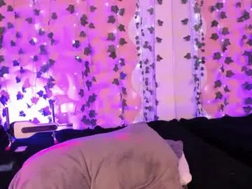 hotbronzeada – webcam model profile photo Image 13