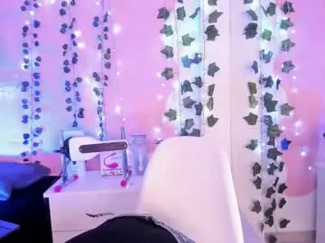 hotbronzeada – webcam model profile photo Image 6