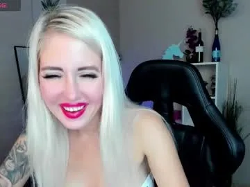 vika_loves_you – webcam model profile photo Image 12