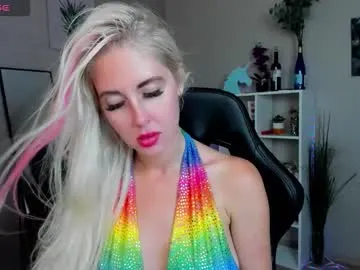 vika_loves_you – webcam model profile photo Image 2