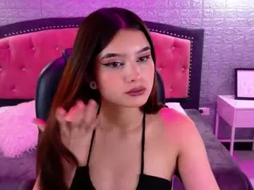 MaddieBryggs – webcam model profile photo Image 12